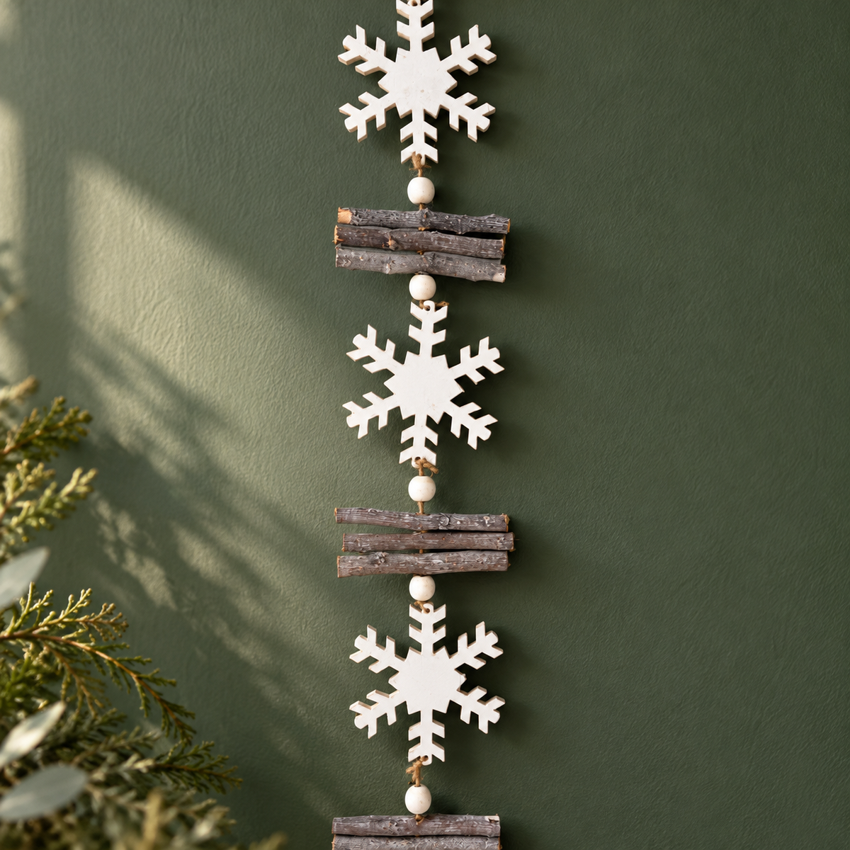 White Snowflake and Twig Garland - 150 cm