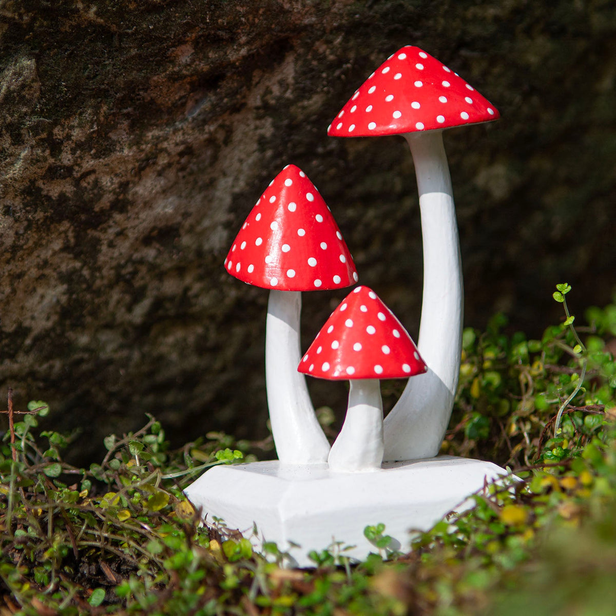 Three Redcaps Woodland Wood Ornament - 11 cm - view 1